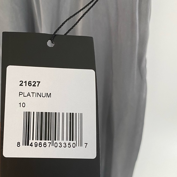 LA FEMME Lace & Satin A-Line Crystal Bodice Formal Evening Gown Size 10 - Picture 7 of 10